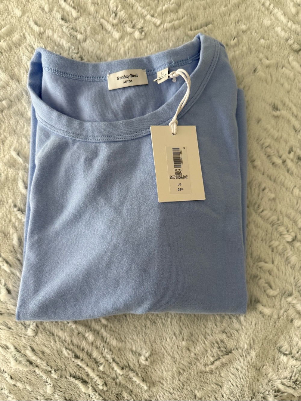Aritzia Sunday Best T-Shirt - Picture 7 of 8